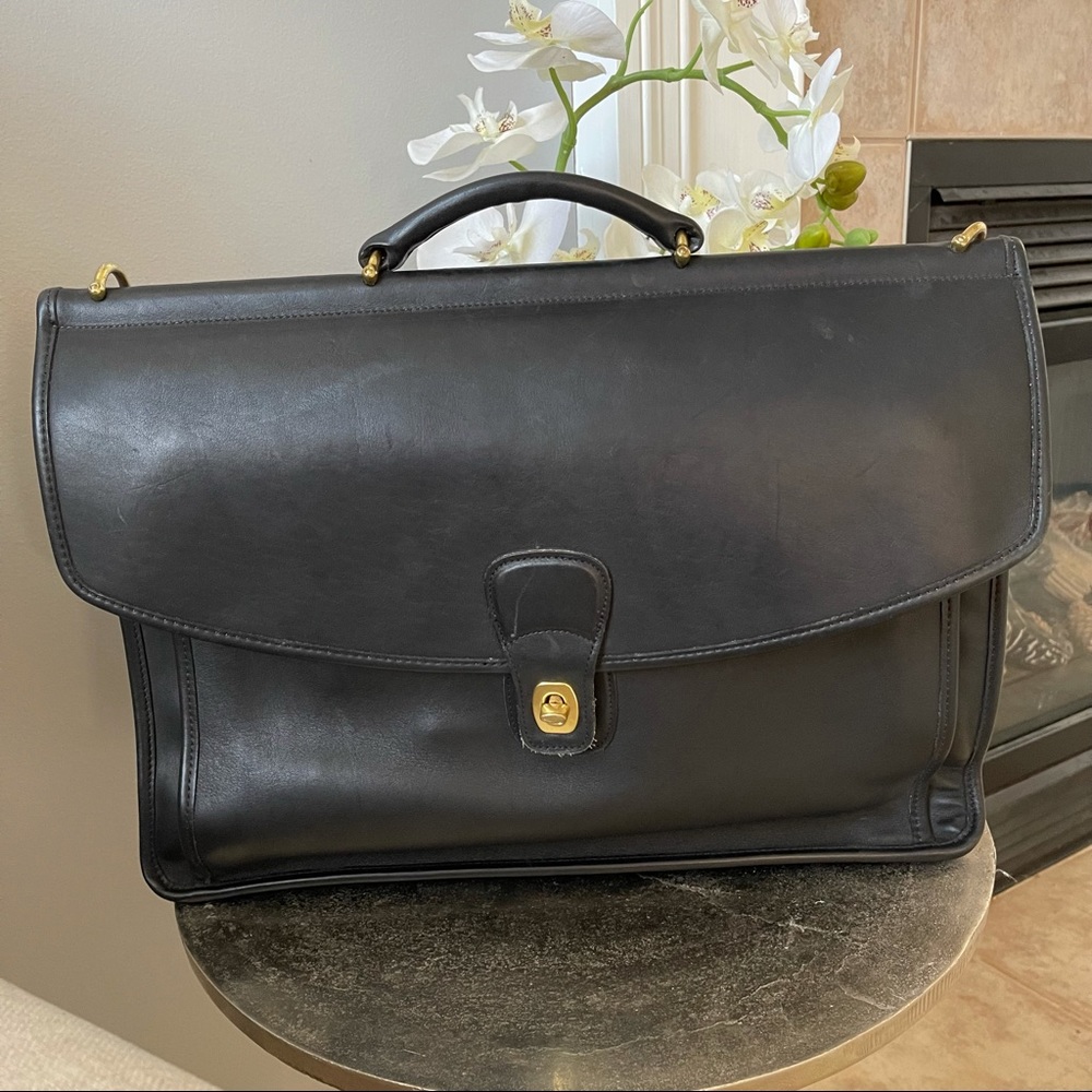 Vintage coach messenger bag